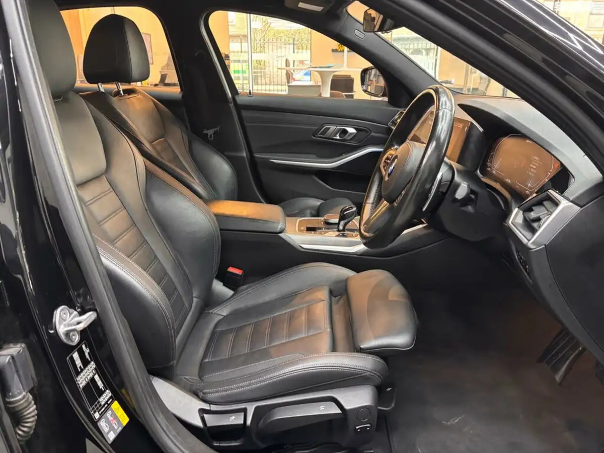 2019-bmw-3-series-20-330e-m-sport-plus-pack-big-15