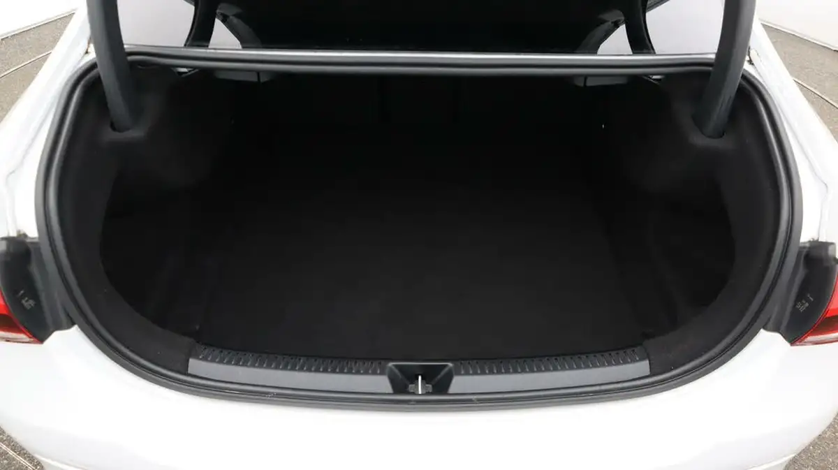 2022-mercedes-benz-a-class-13-a200-amg-line-premium-edition-saloon-4d-7g-dct-big-17