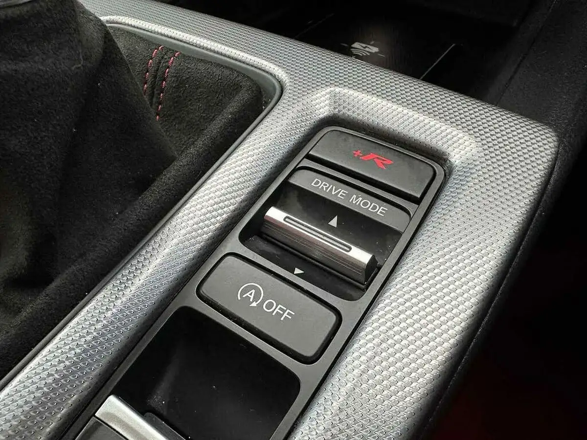 2023-honda-civic-20-i-vtec-type-r-big-24