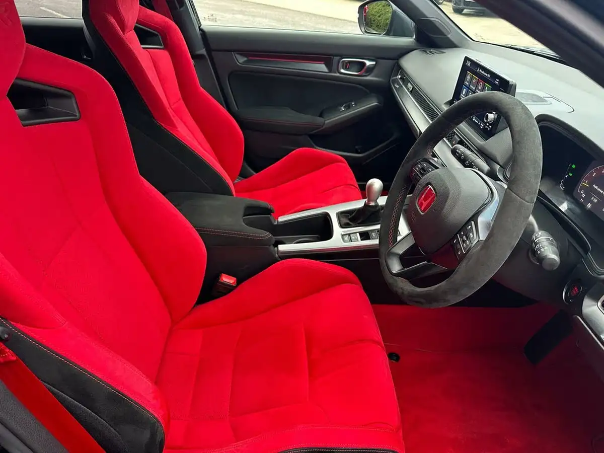 2023-honda-civic-20-i-vtec-type-r-big-48