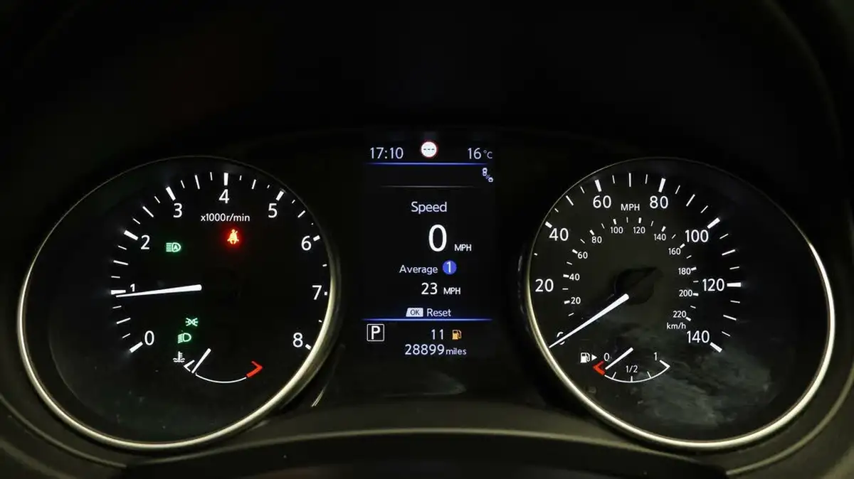 2019-nissan-qashqai-13-dig-t-n-connecta-160ps-propilotheat-pack-dct-big-9
