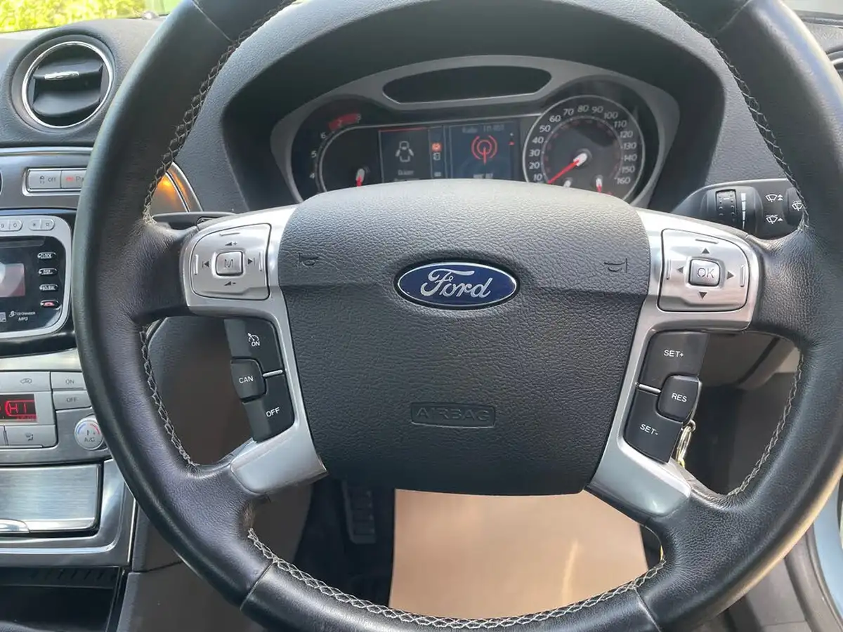 2009-ford-mondeo-20-titanium-145-estate-1999cc-big-20