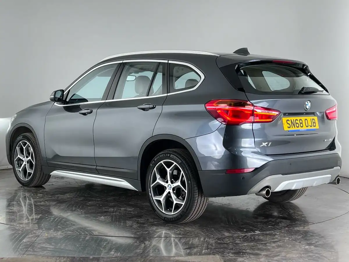 2018-bmw-x1-20-sdrive-20i-xline-ss-big-2