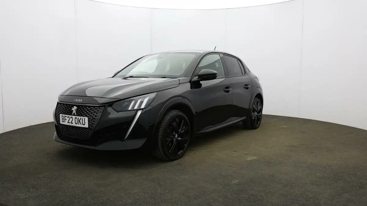2022-peugeot-208-12-puretech-gt-100bhp-big-29