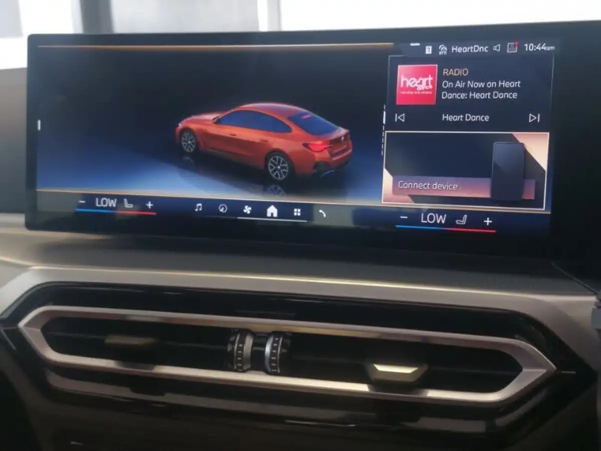 2023-bmw-i4-e-edrive40-m-sport-big-7