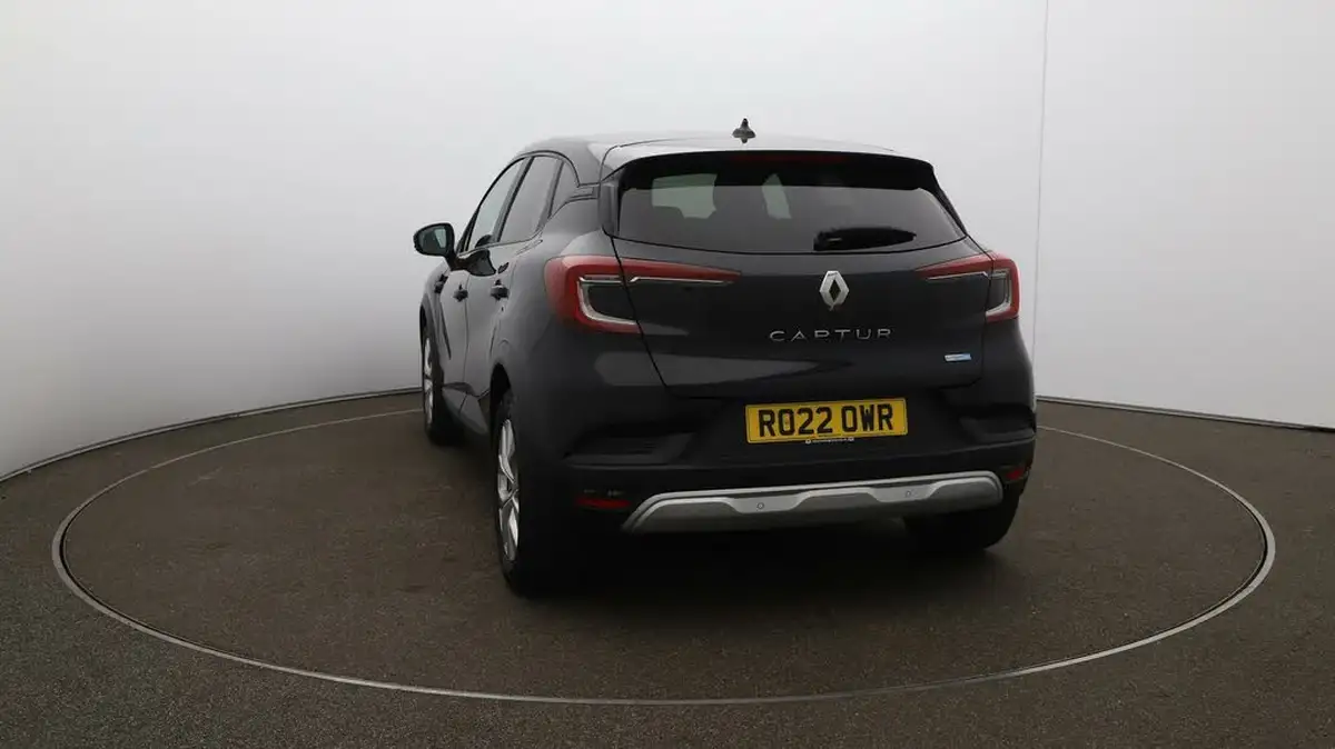 2022-renault-captur-16-iconic-edition-big-51