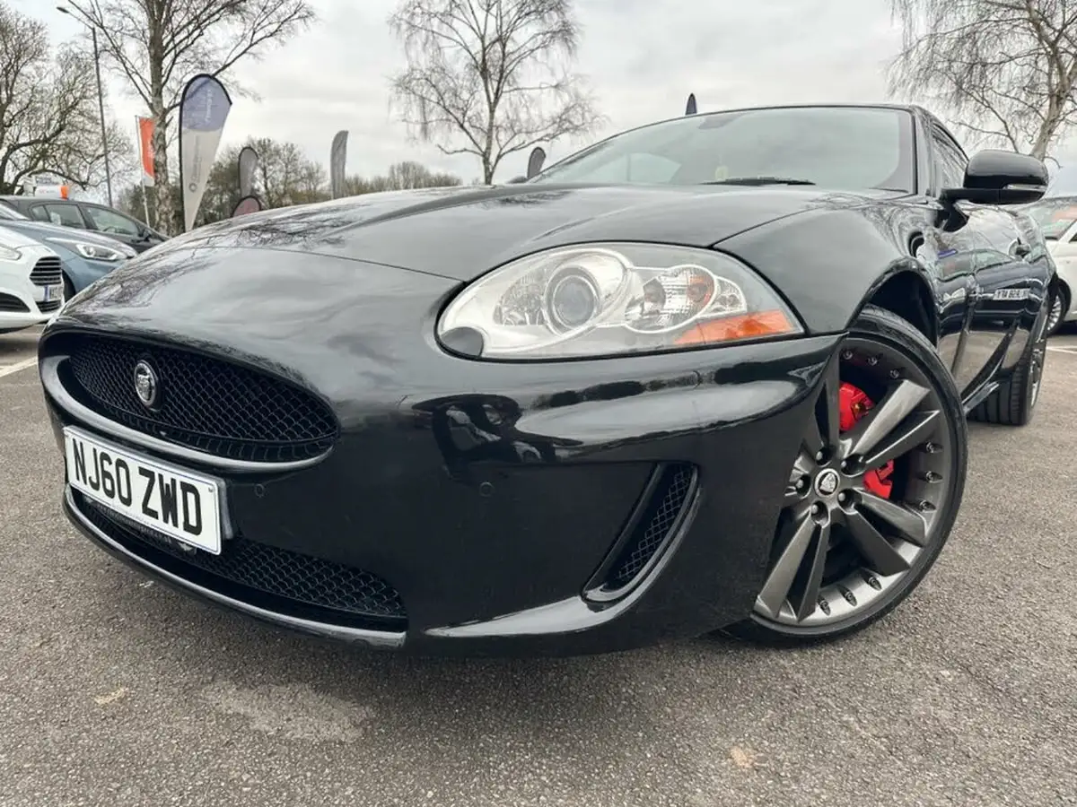 2010-jaguar-xk-50-portfolio-coupe-big-20