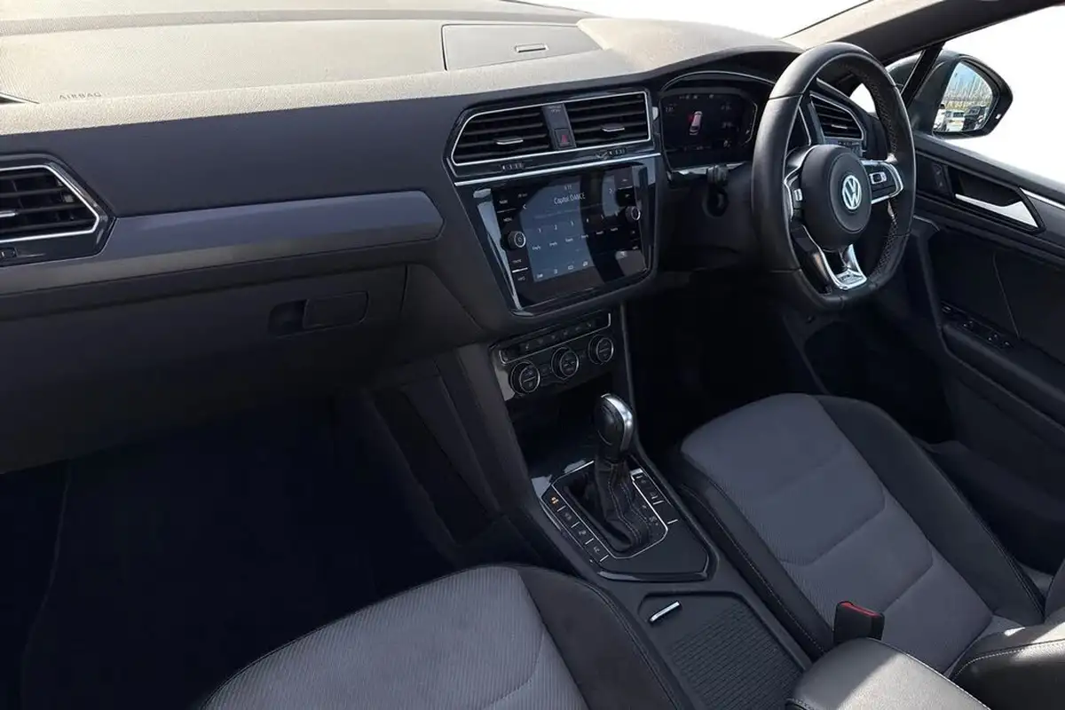 2020-volkswagen-tiguan-20-tsi-sel-190ps-big-14
