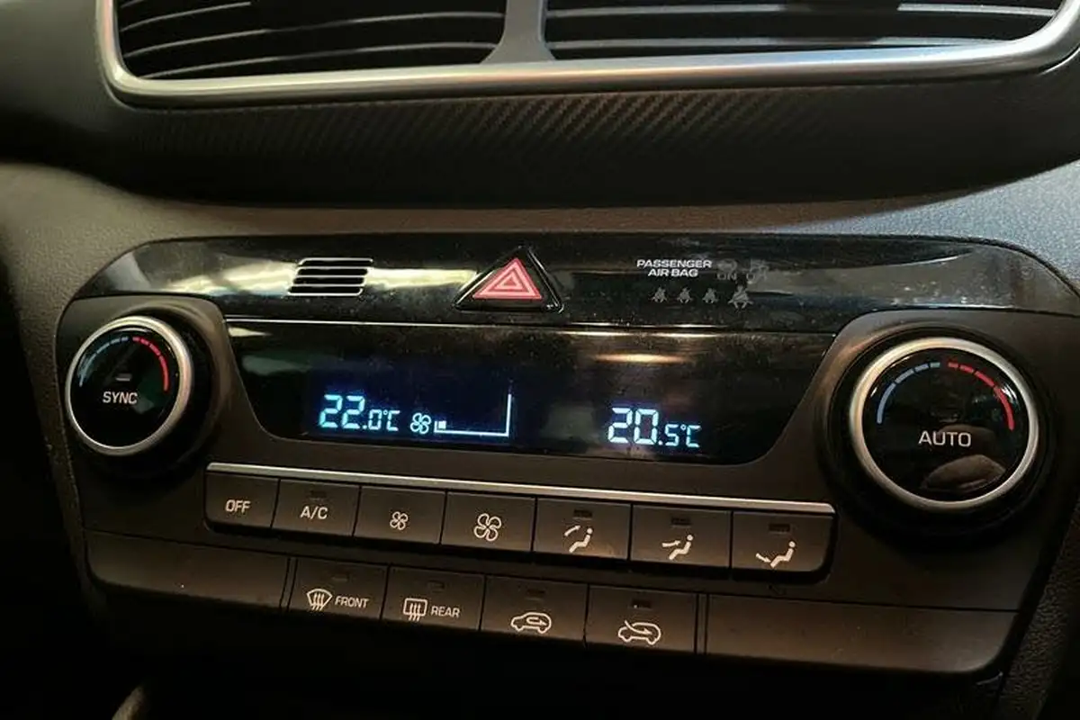 2021-hyundai-tucson-16crdi-se-nav-115ps-big-35