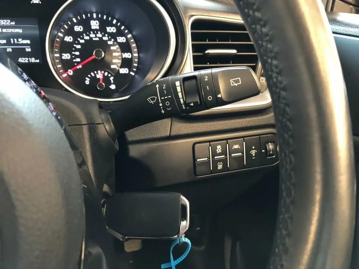 2021-kia-ceed-16crdi-2-134bhp-48v-mhev-hatchback-big-26