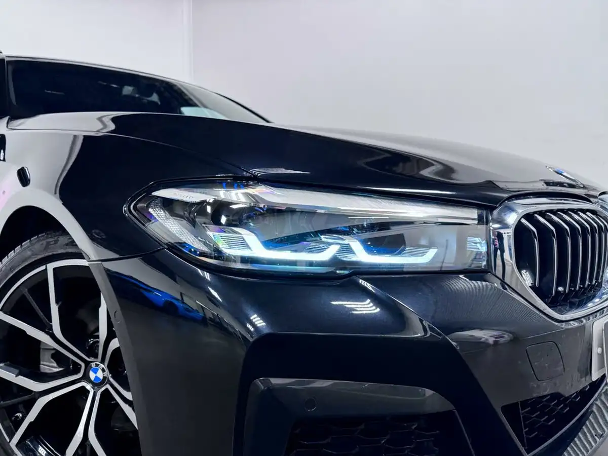 2022-bmw-5-series-20-520i-m-sport-mht-touring-5d-big-9