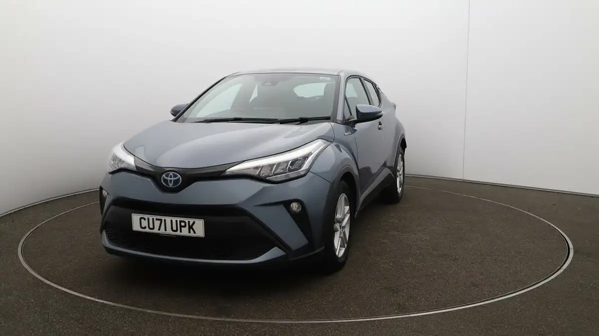 2021-toyota-c-hr-18-vvt-i-icon-big-30