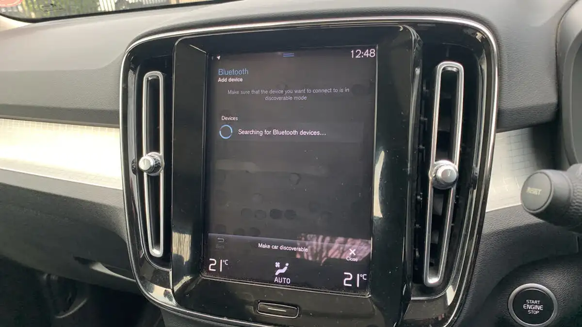 2021-volvo-xc40-15-t3-momentum-161bhp-big-30