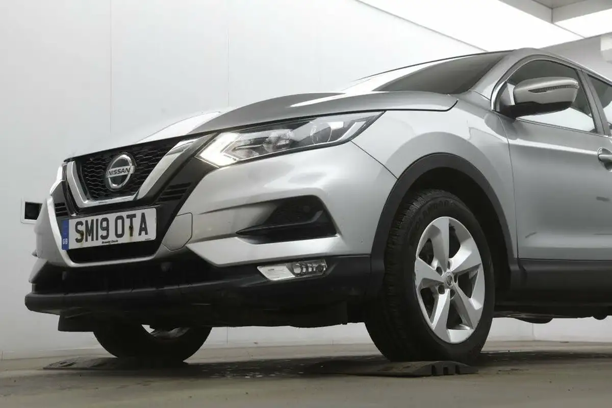 2019-nissan-qashqai-13-dig-t-acenta-premium-160ps-big-15