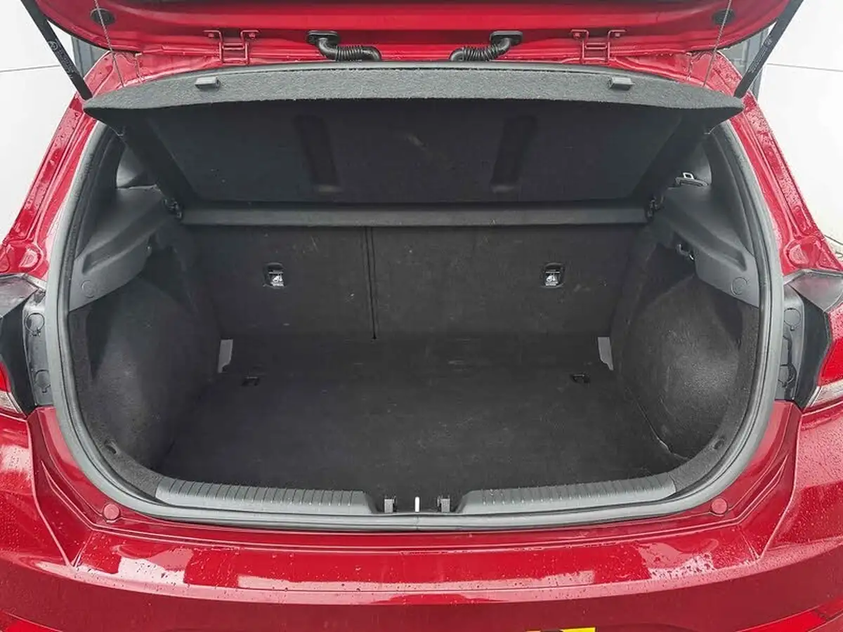 2023-hyundai-i30-10-t-gdi-se-connect-hatchback-big-17