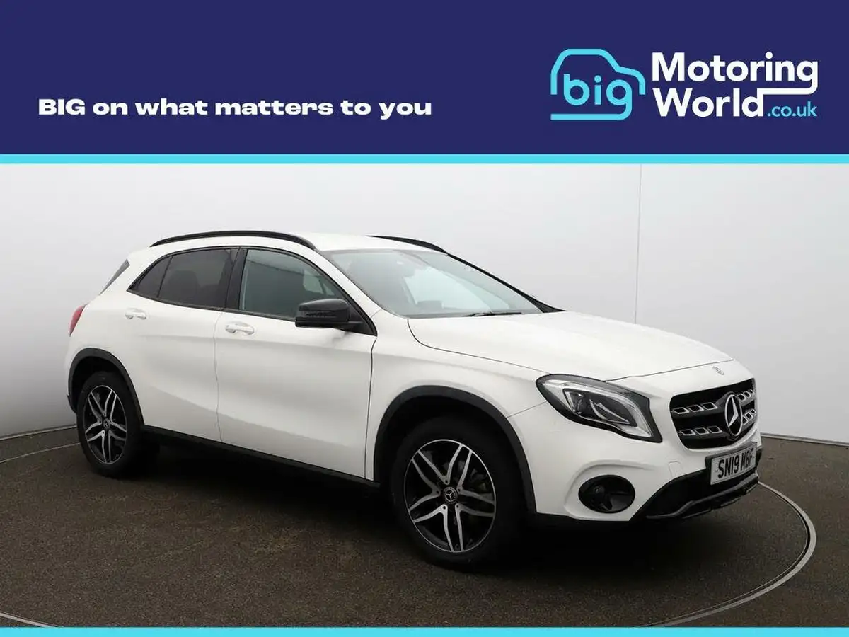 2019-mercedes-benz-gla-class-16-gla-180-urban-edition-ss-7g-dct-big-0