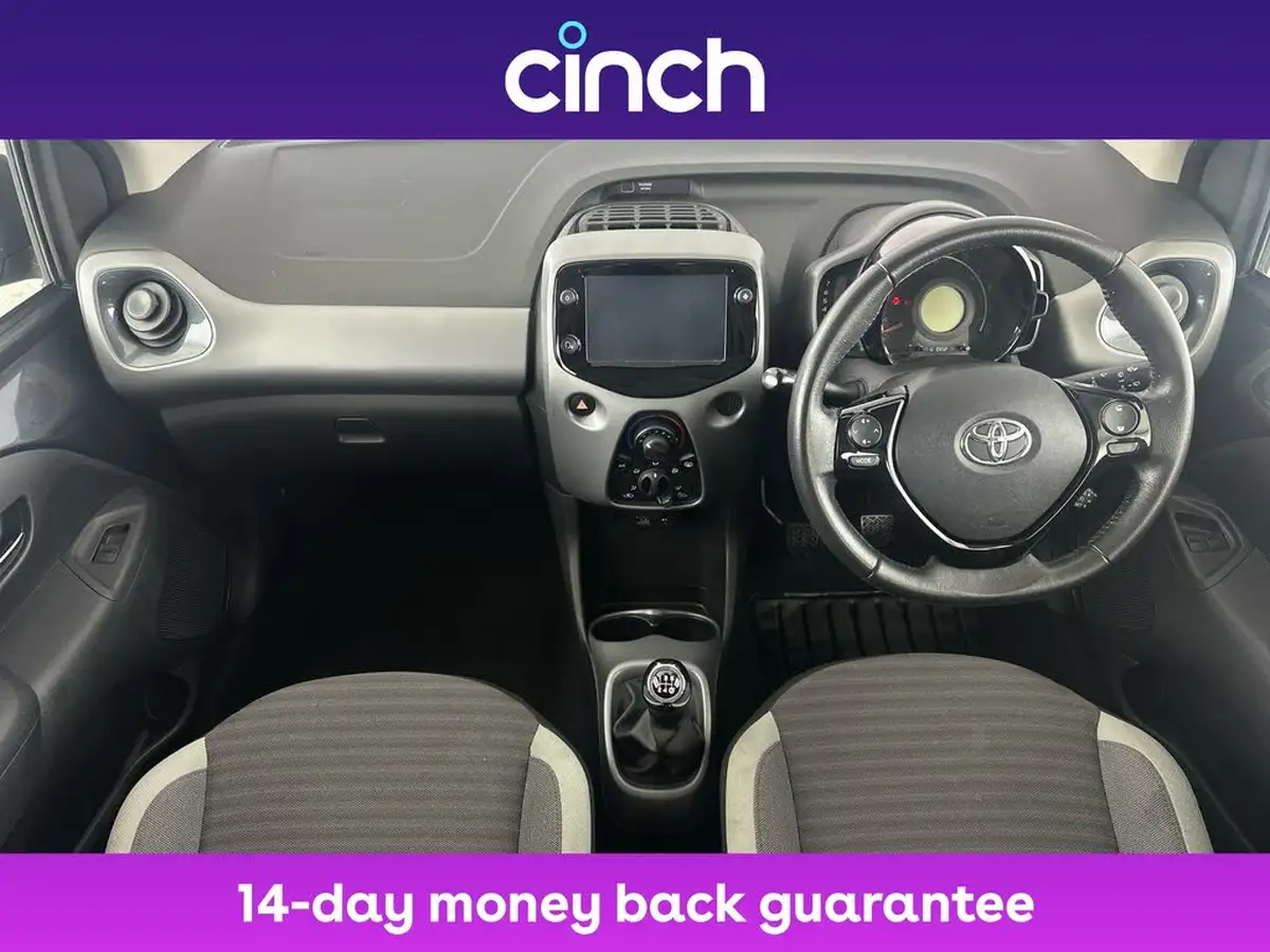2019-toyota-aygo-10-vvt-i-x-play-big-10