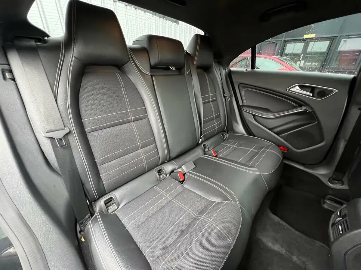 2016-mercedes-benz-cla-21d-cla-220-sport-ss-coupe-4d-big-20