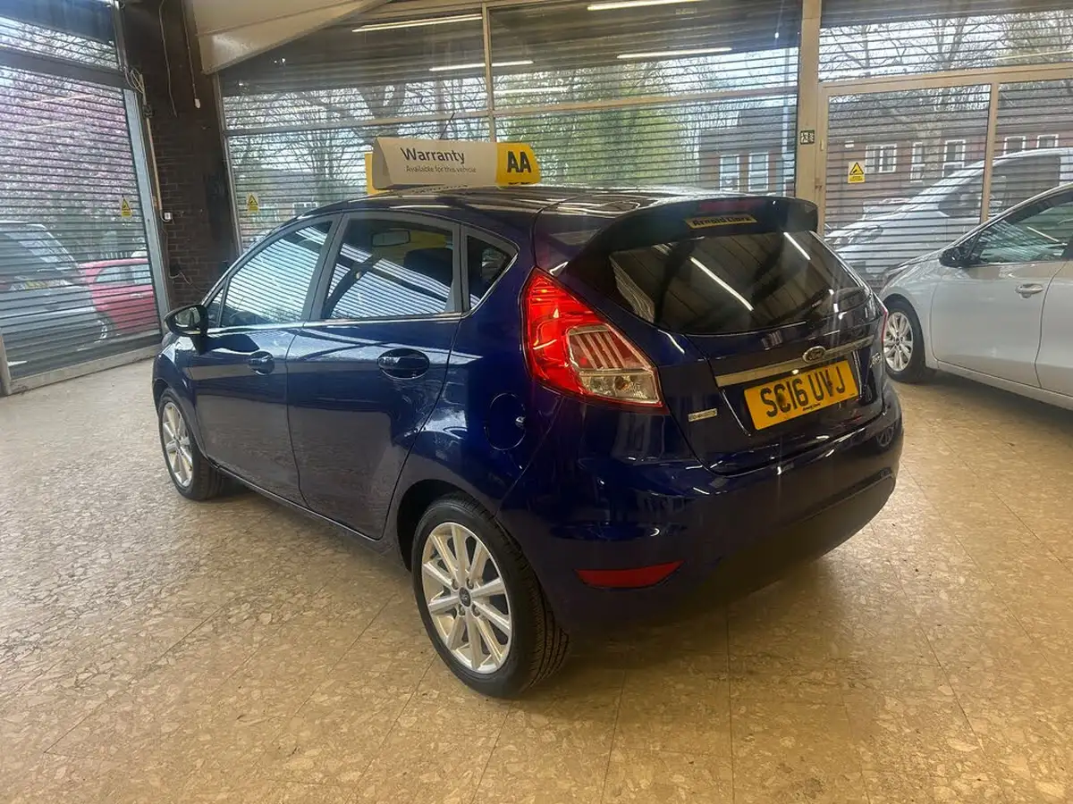2016-ford-fiesta-10t-titanium-100ps-ecoboost-ss-5d-big-4