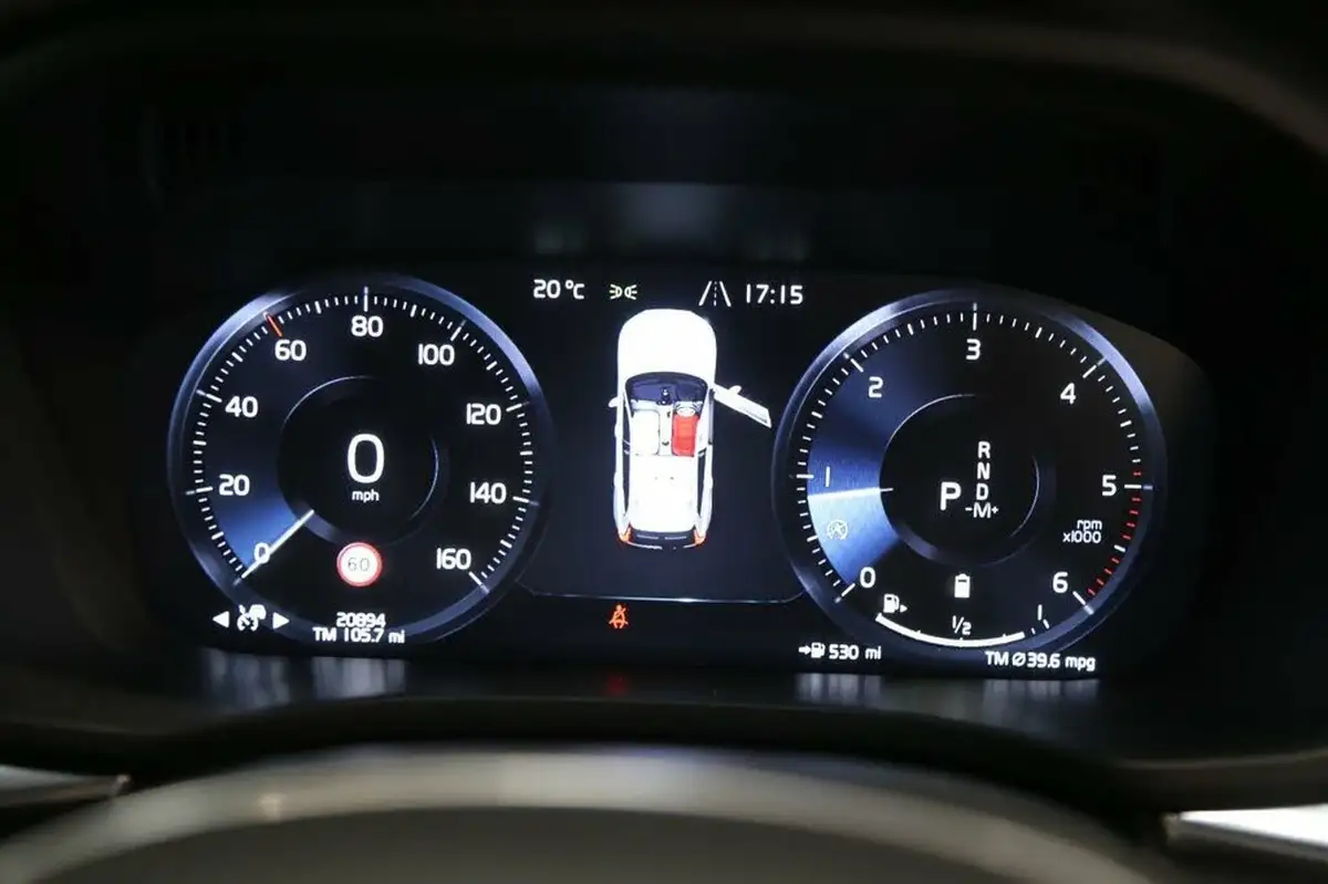2021-volvo-xc60-20td-b4-r-design-awd-big-39