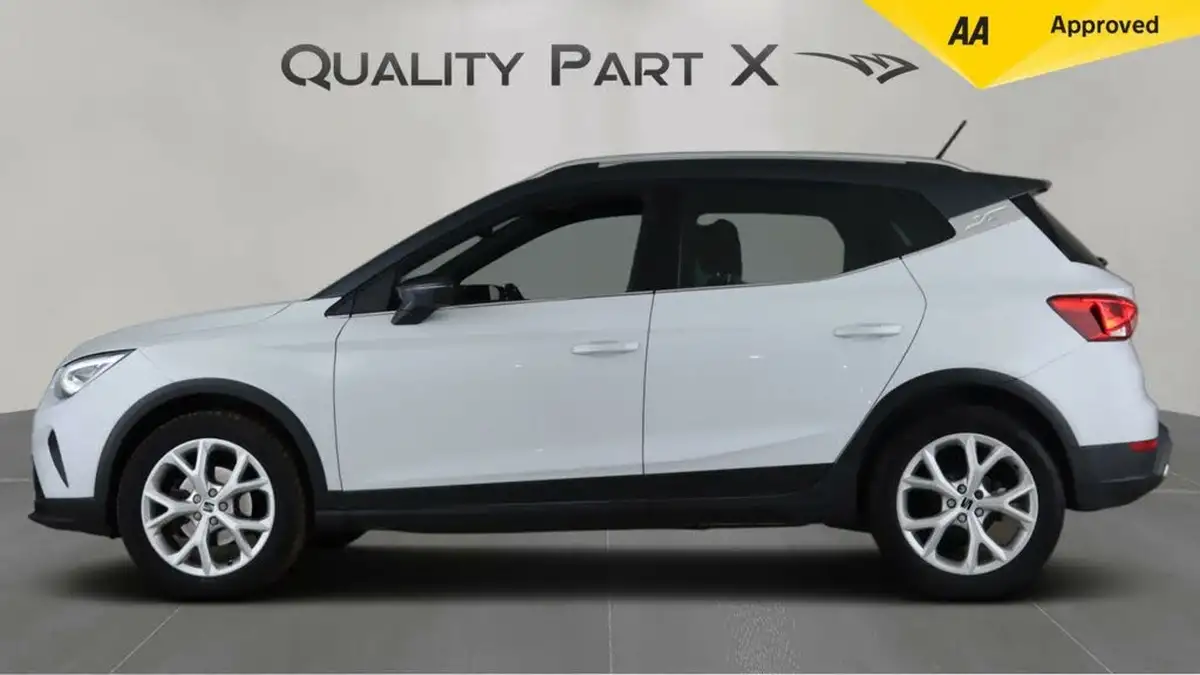 2022-seat-arona-10-tsi-fr-dsg-big-3