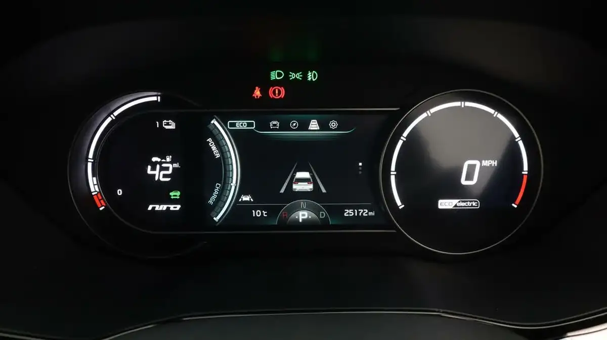 2022-kia-e-niro-ev-3-big-10