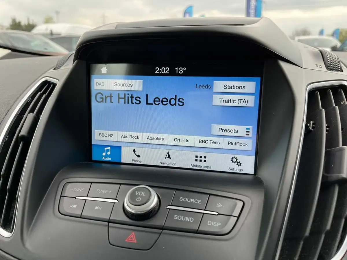 2018-ford-c-max-15tdci-titanium-powershift-big-25