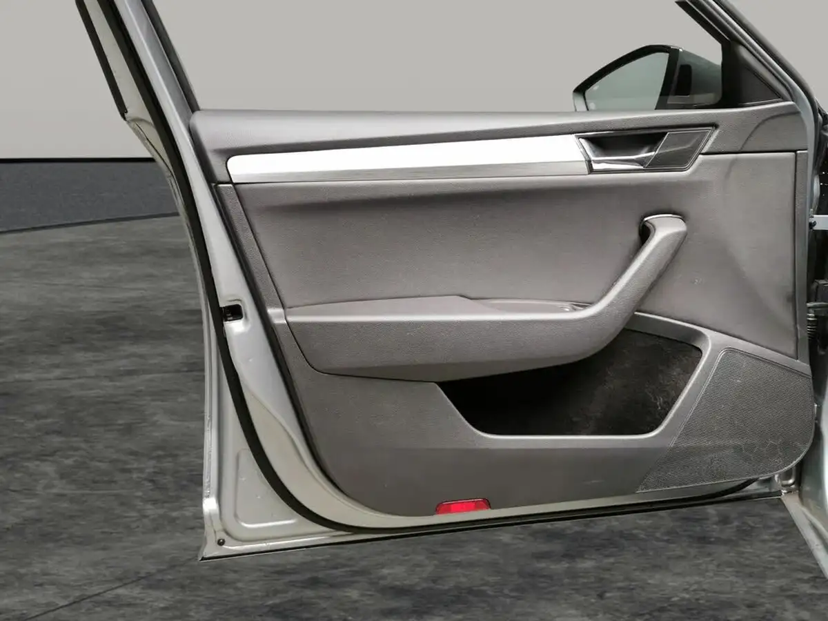 2021-skoda-superb-15-tsi-se-technology-estate-dsg-big-24