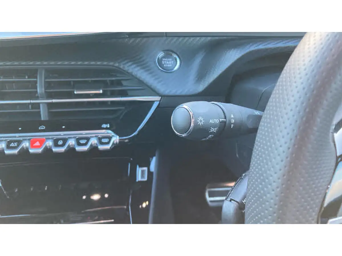 2024-peugeot-208-12-puretech-gt-136ps-hybrid-e-dsc6-big-24