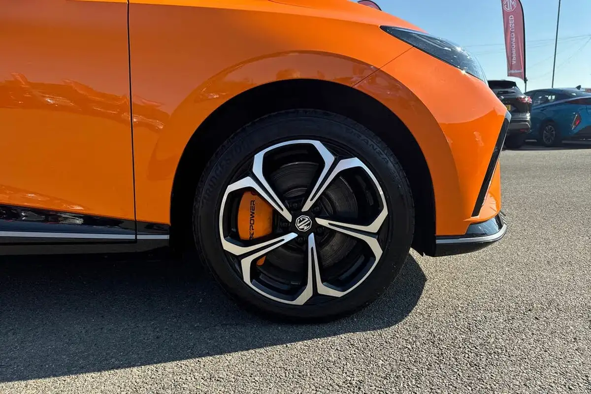 2024-mg-mg4-e-xpower-ev-big-14