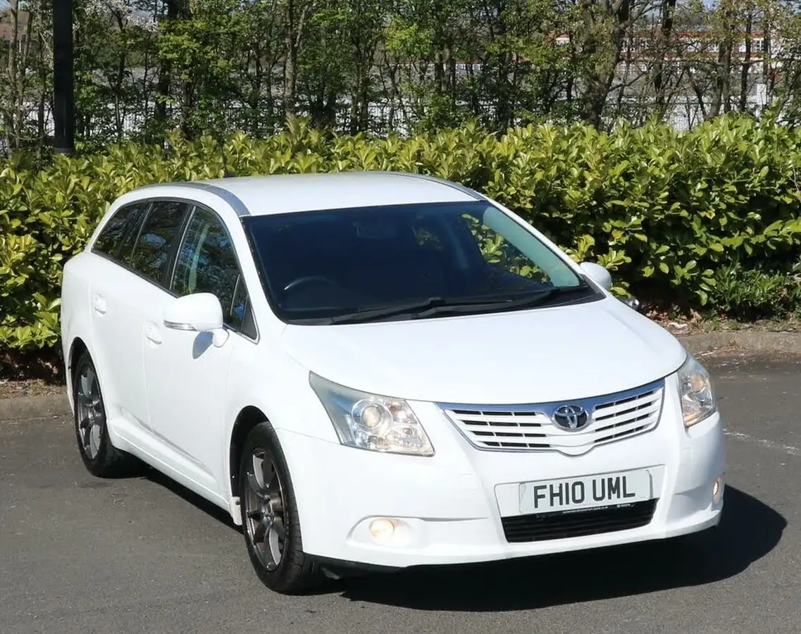 2010-toyota-avensis-18-tr-v-matic-estate-5d-1798cc-big-3
