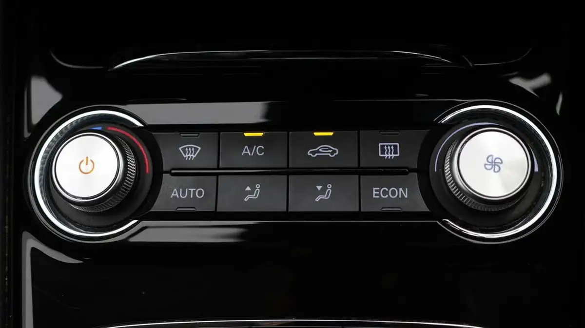 2021-mg-mg5-e-exclusive-ev-long-range-big-12