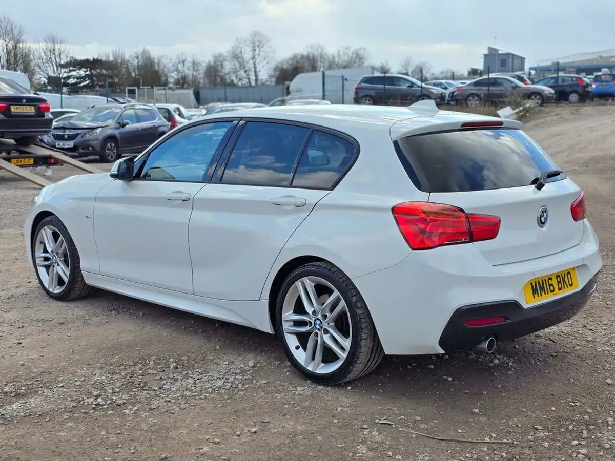 2016-bmw-1-series-20td-118d-m-sport-5d-auto-big-3