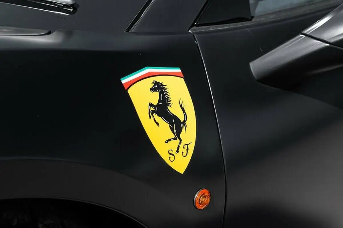 2019-ferrari-488-39-488-spider-big-7