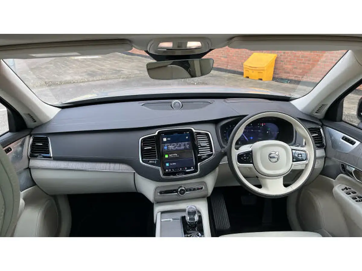 2024-volvo-xc90-20-t8-ultra-dark-big-19