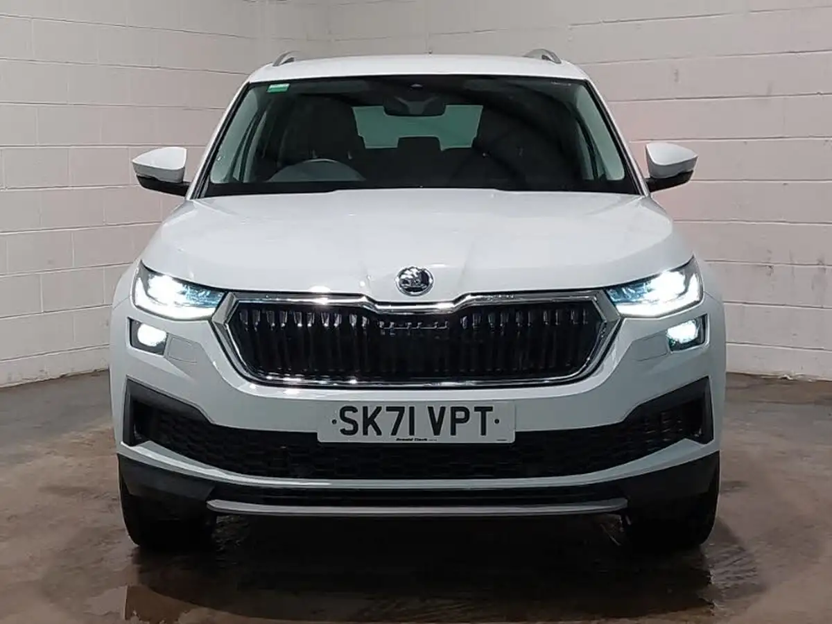 2021-skoda-kodiaq-15-tsi-se-l-dsg-big-11