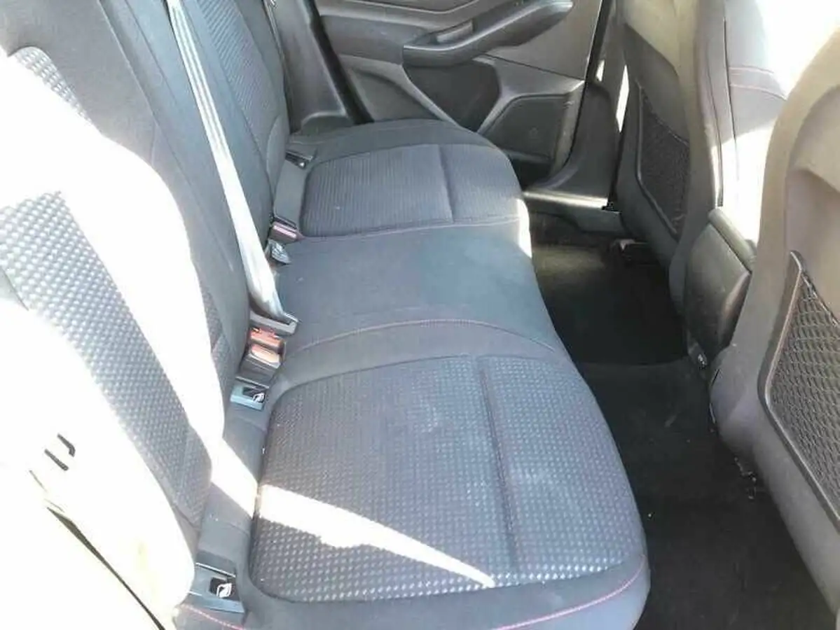 2019-ford-focus-10t-st-line-hatchback-big-4