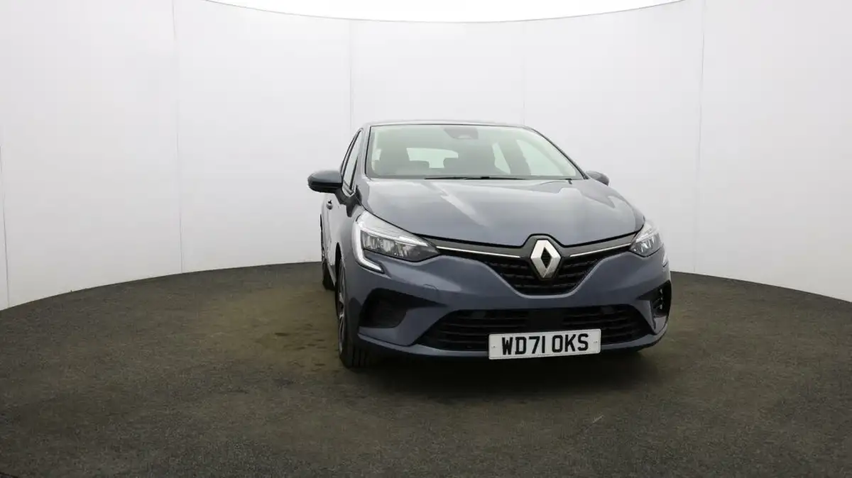 2022-renault-clio-16-iconic-big-33