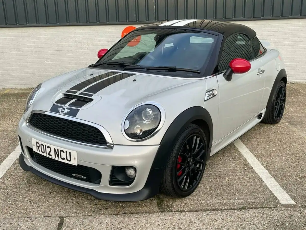 2012-mini-cooper-16-john-cooper-works-chili-coupe-3d-big-62