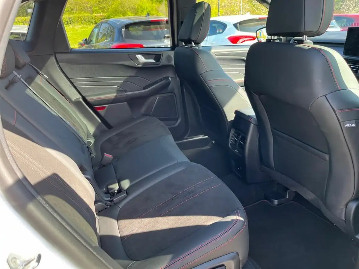 2024-ford-kuga-25t-st-line-243ps-phev-big-20