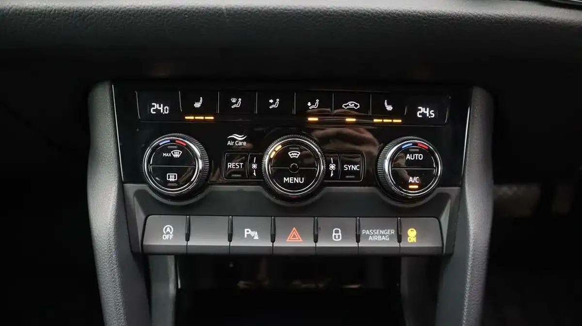 2023-skoda-kodiaq-20tdi-se-drive-5-big-12