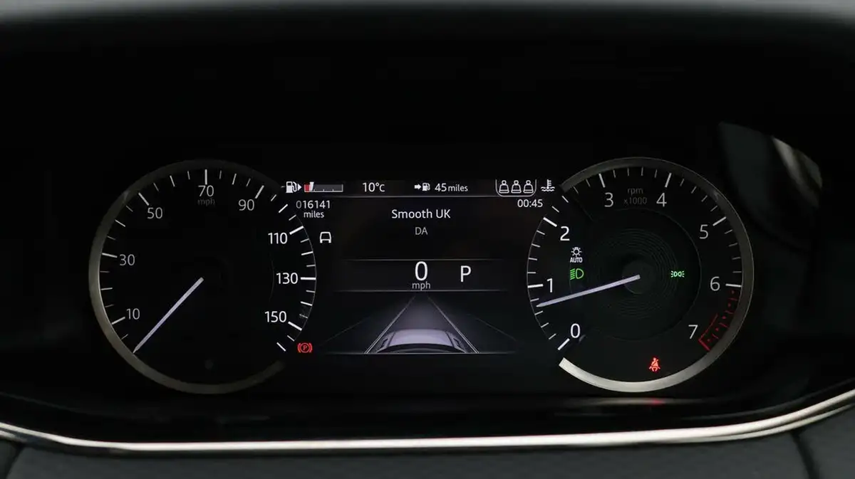 2021-land-rover-range-rover-evoque-20-p200-r-dynamic-big-10