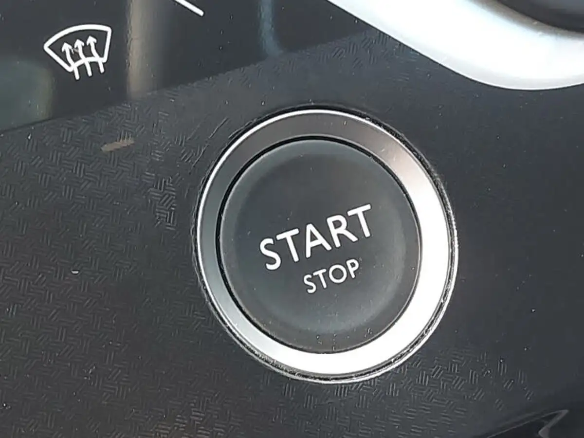 2019-citroen-c4-spacetourer-12-puretech-flair-big-16