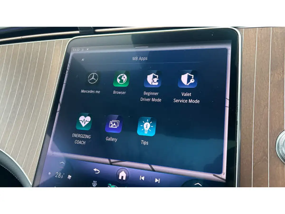 2022-mercedes-benz-eqs-e-eqs-450-exclusive-luxury-333ps-big-31