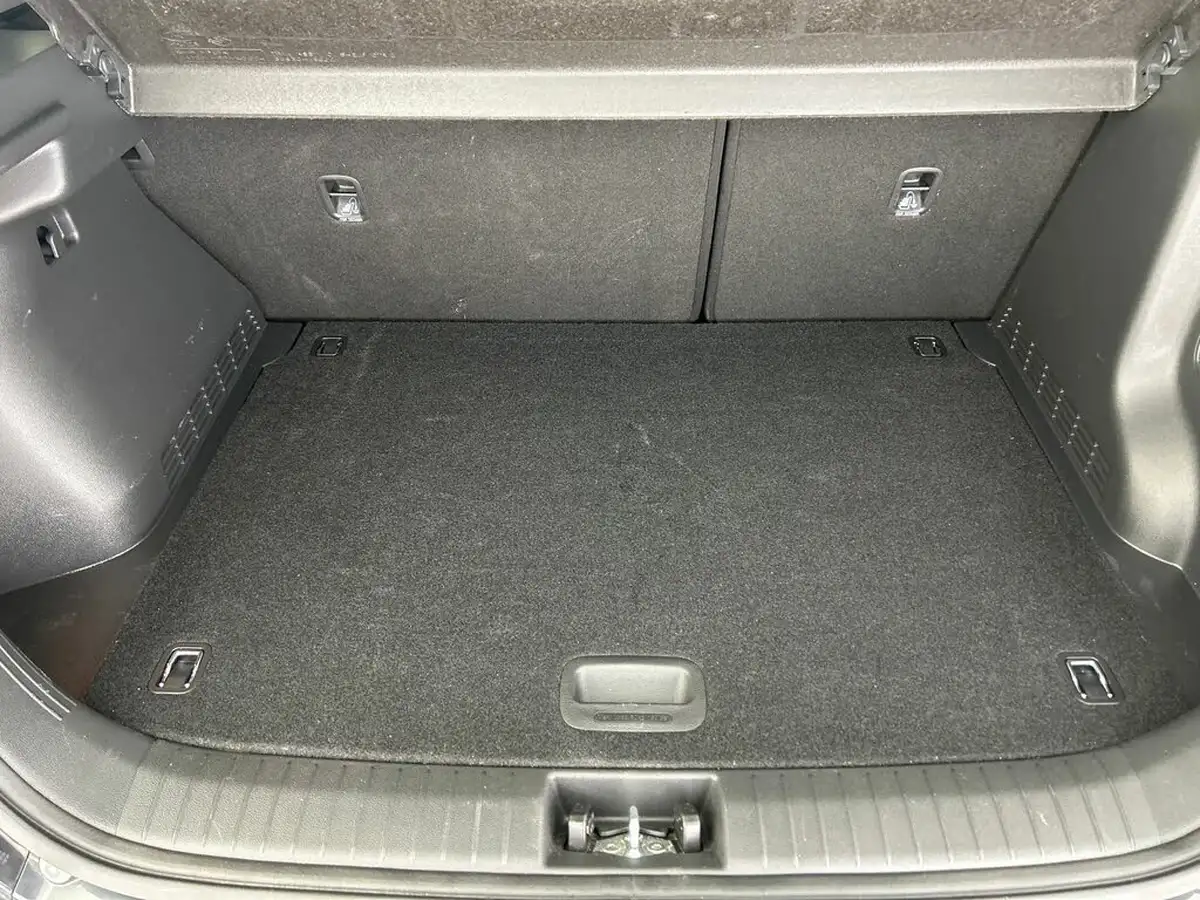 2022-hyundai-kona-e-premium-204ps-64kwh-7kw-obc-big-27