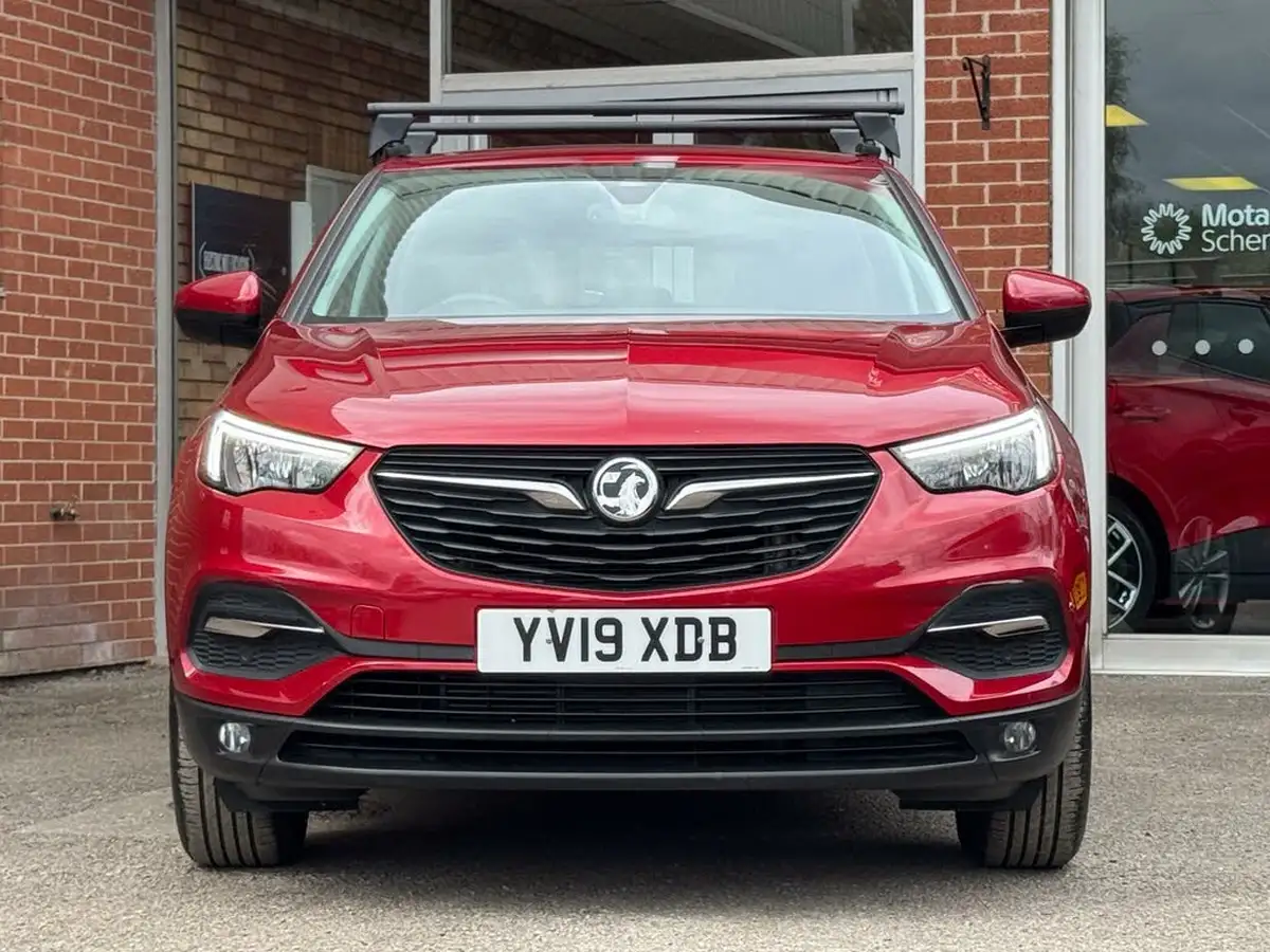 2019-vauxhall-grandland-x-12-se-ss-big-1