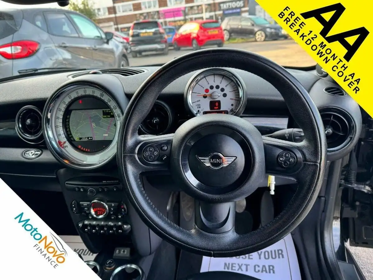 2013-mini-cooper-16-cooper-122bhp-convertible-2d-big-33
