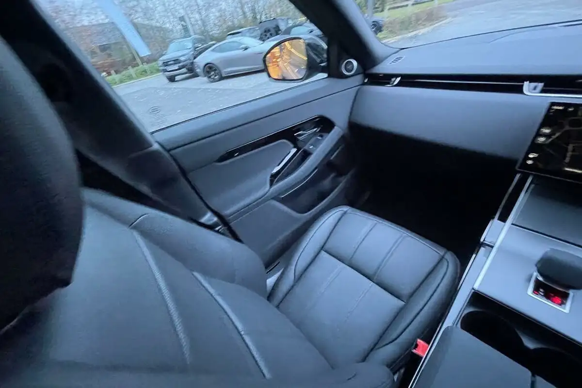 2024-land-rover-range-rover-evoque-20-d200-dynamic-se-big-12