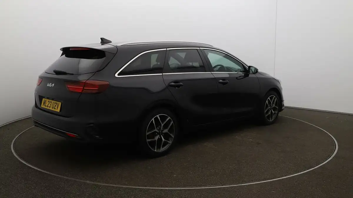 2022-kia-ceed-15-t-gdi-3-sportswagon-big-43