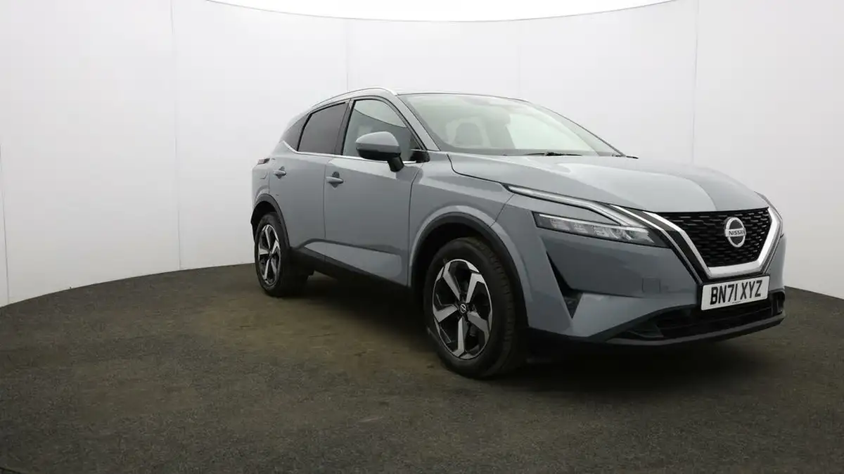 2021-nissan-qashqai-13-dig-t-premiere-edition-140ps-big-37